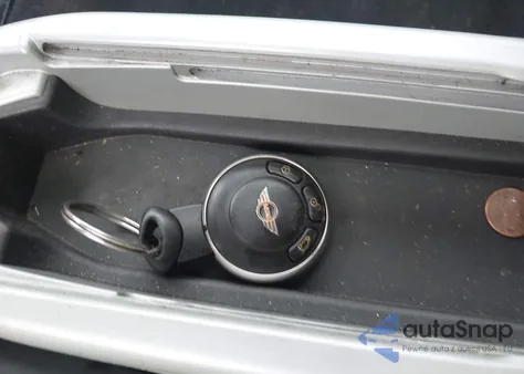 2007 Mini Cooper S from USA, damaged, VIN WMWMF73587TL87127